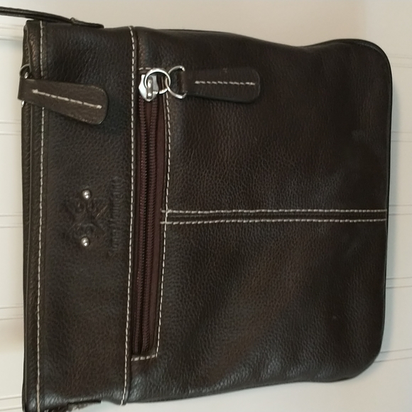 Stone Mountain Crossbody Purse - Picture 3 of 7